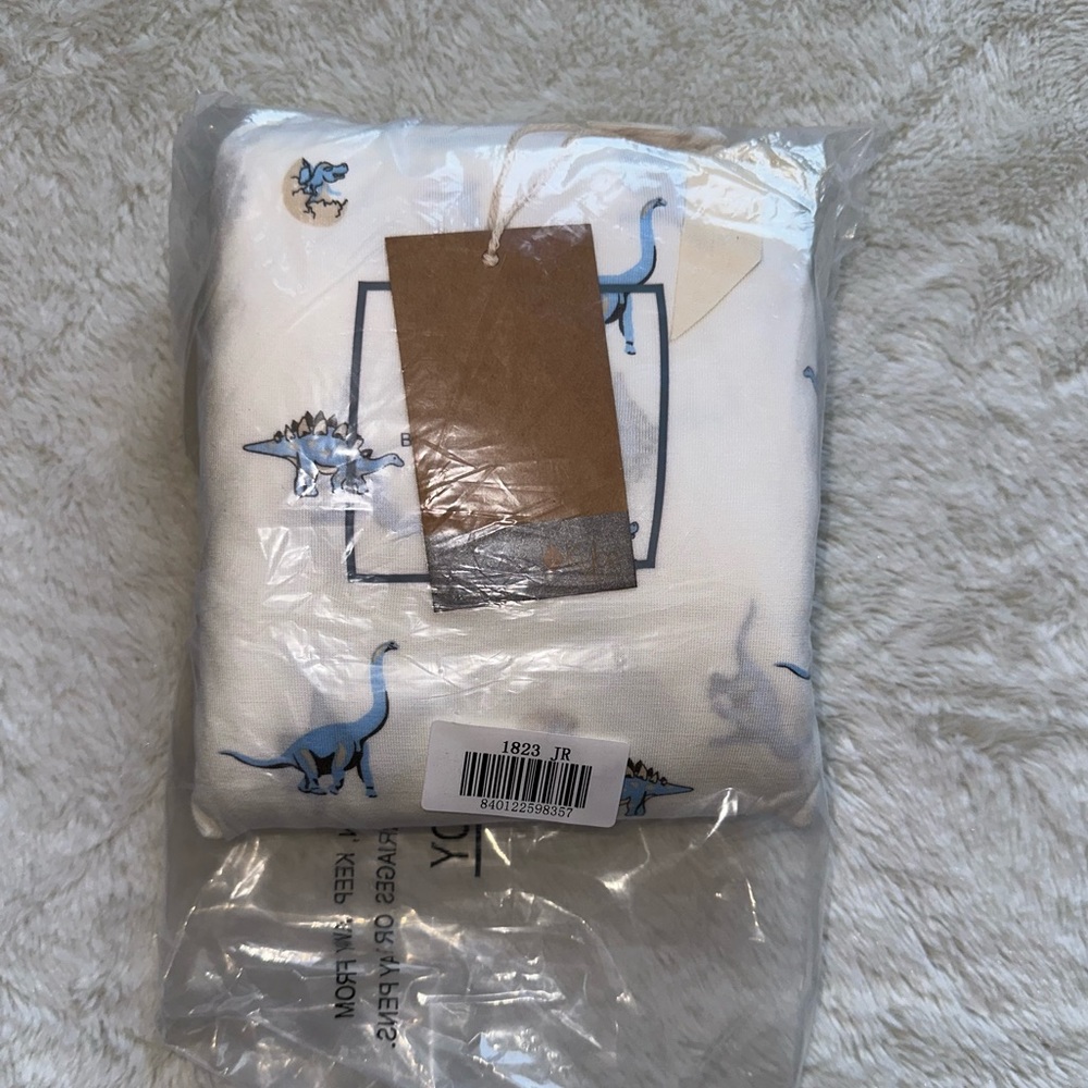 NIB Kyte Jurassic Crib Sheets - Picture 4 of 4